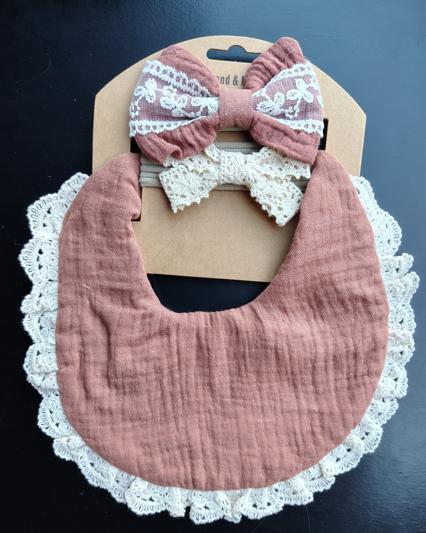 Bib Set