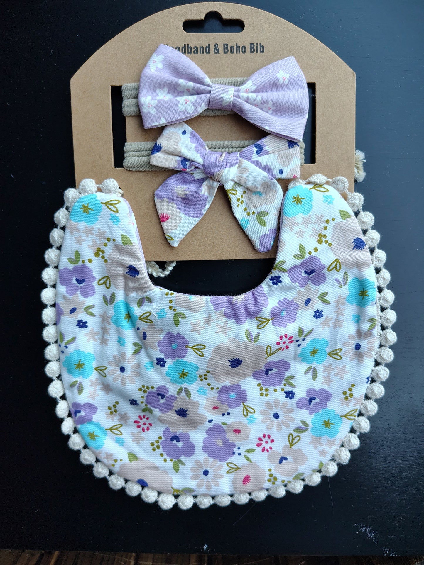Bib Set